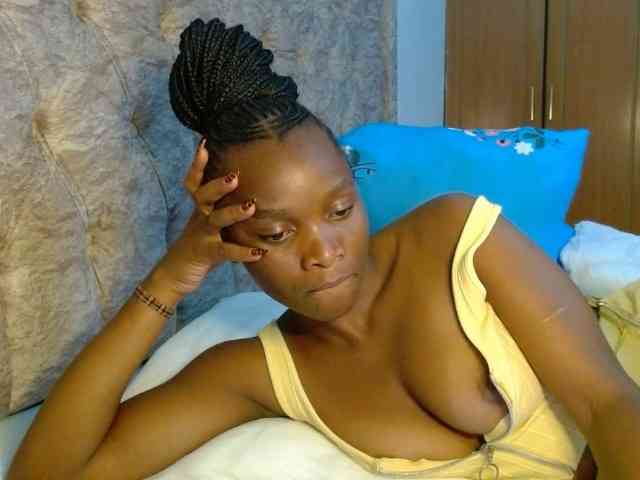 Naughty-Girl17 webcam