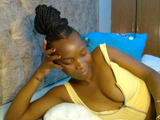 Naughty-Girl17 webcam