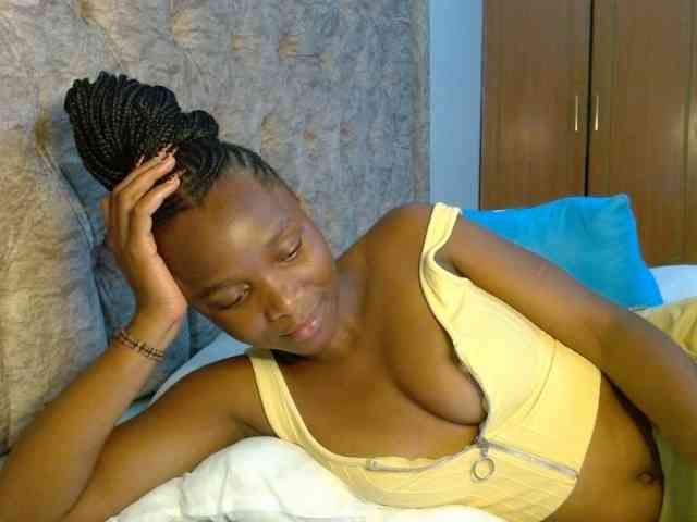 Naughty-Girl17 webcam