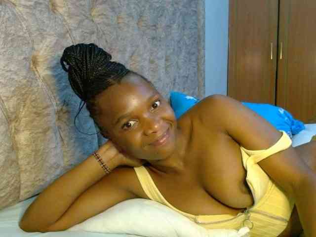 Naughty-Girl17 webcam