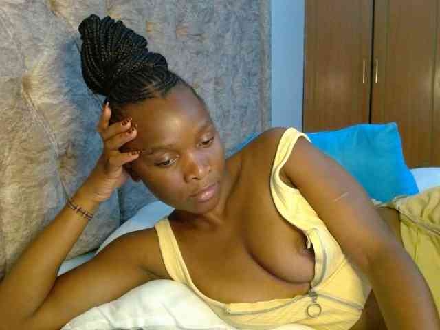 Naughty-Girl17 webcam