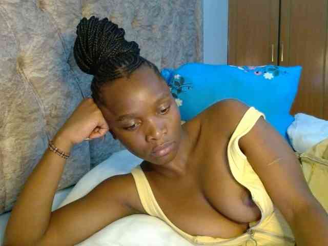 Naughty-Girl17 webcam