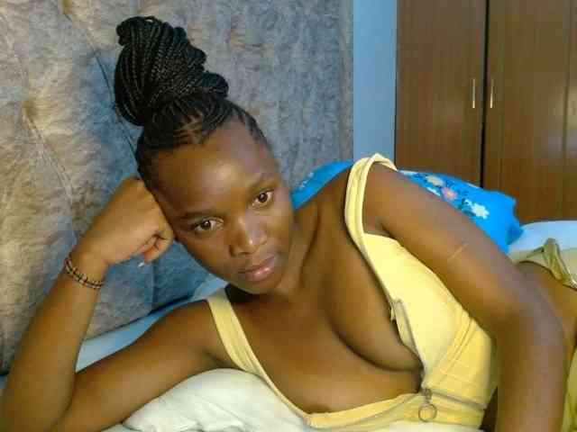 Naughty-Girl17 webcam