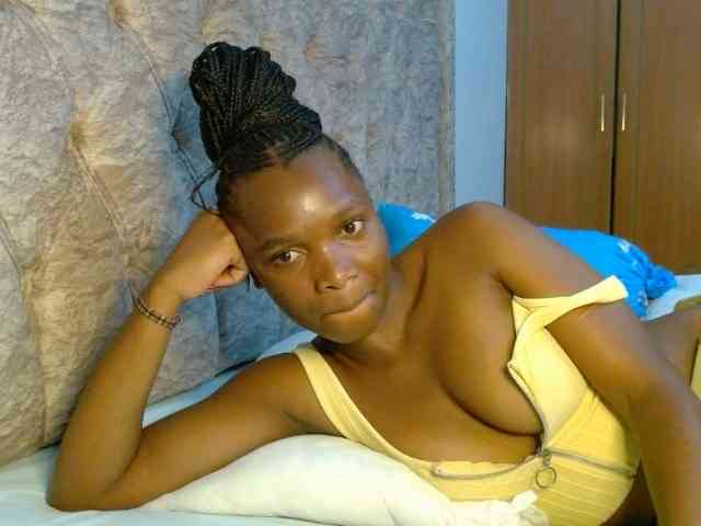 Naughty-Girl17 webcam