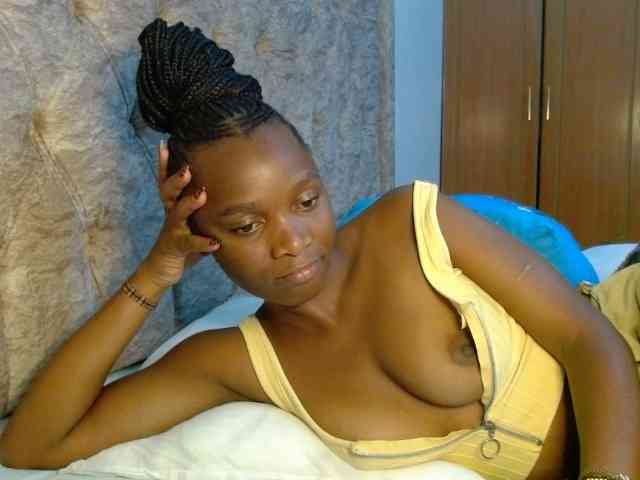 Naughty-Girl17 webcam