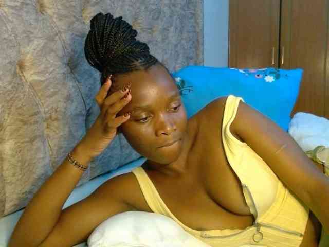 Naughty-Girl17 webcam