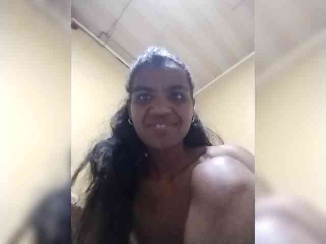 Royblackhot webcam