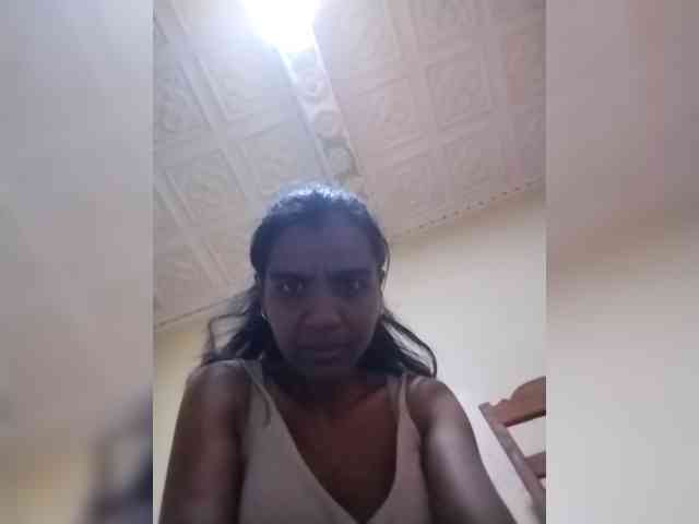 Royblackhot webcam