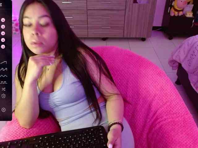 IsabellaGonzalez webcam