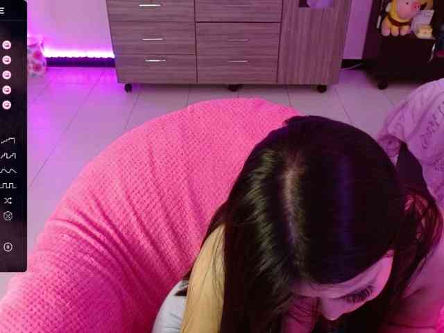 IsabellaGonzalez webcam