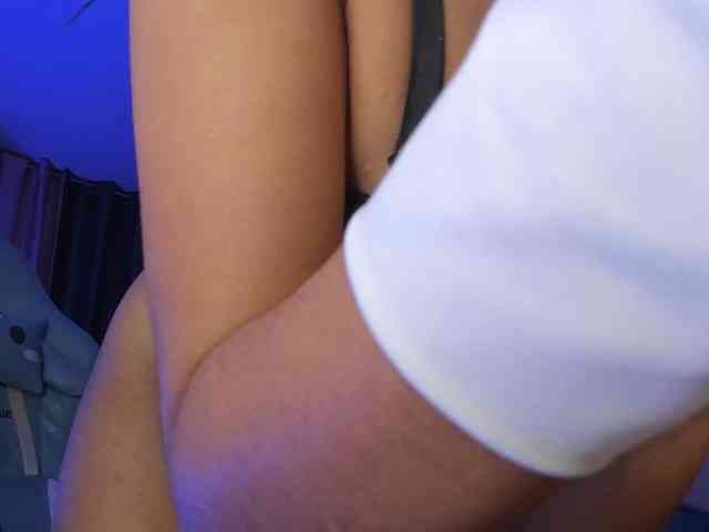 Violetbunny webcam