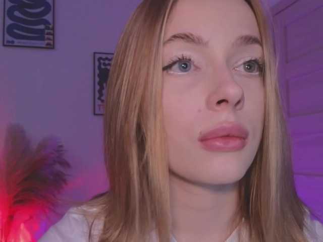 mayshy webcam