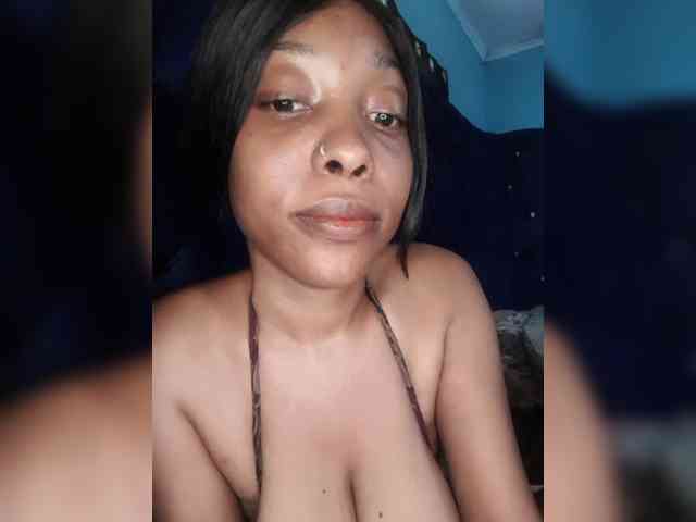 Hennesy-Camila webcam