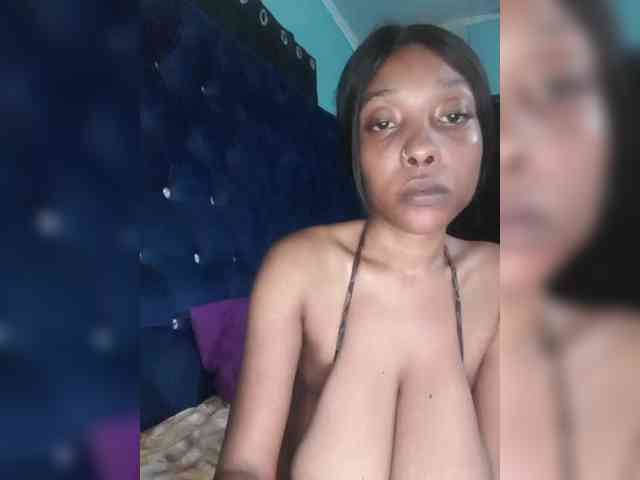 Hennesy-Camila webcam