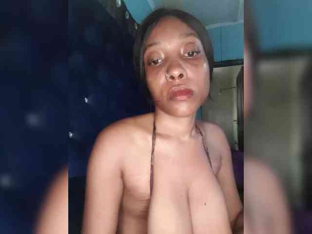 Hennesy-Camila webcam