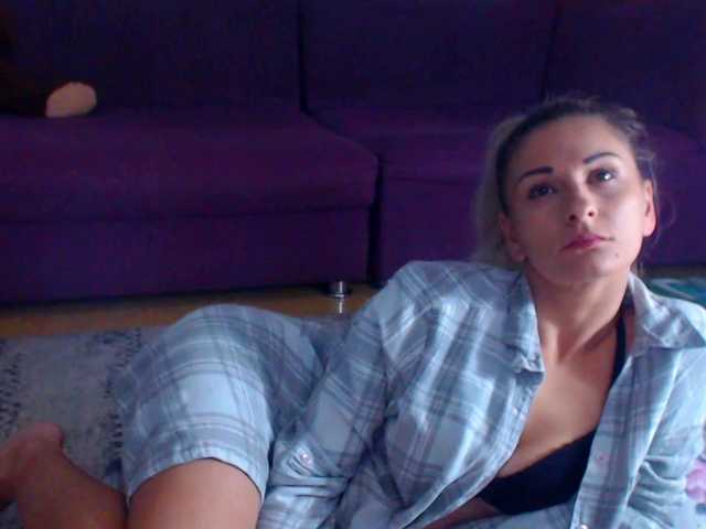 CassieSpell webcam