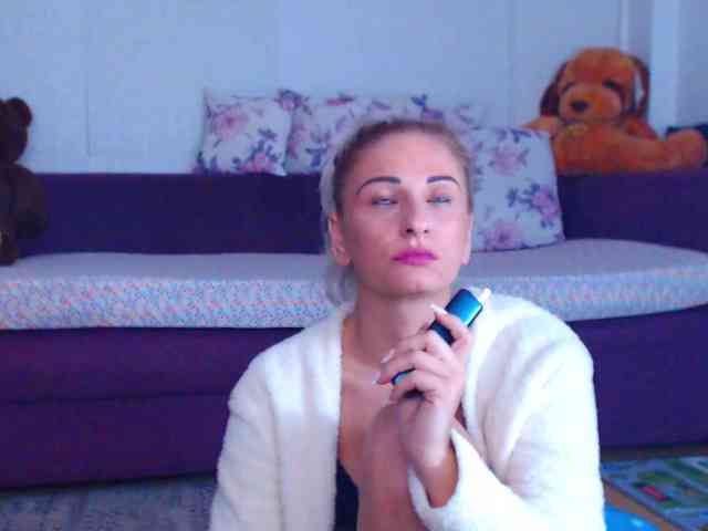 CassieSpell webcam