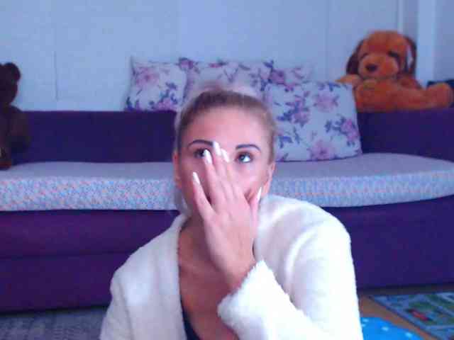 CassieSpell webcam