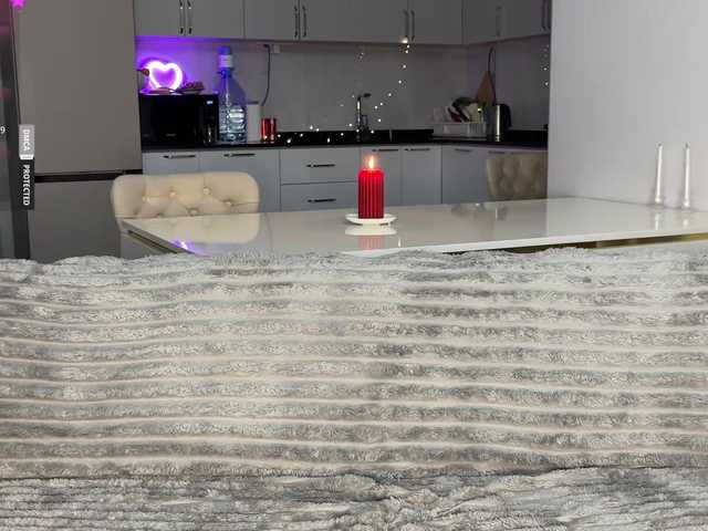 Vai a chattare su XXXDreamTeam XXXDreamTeam