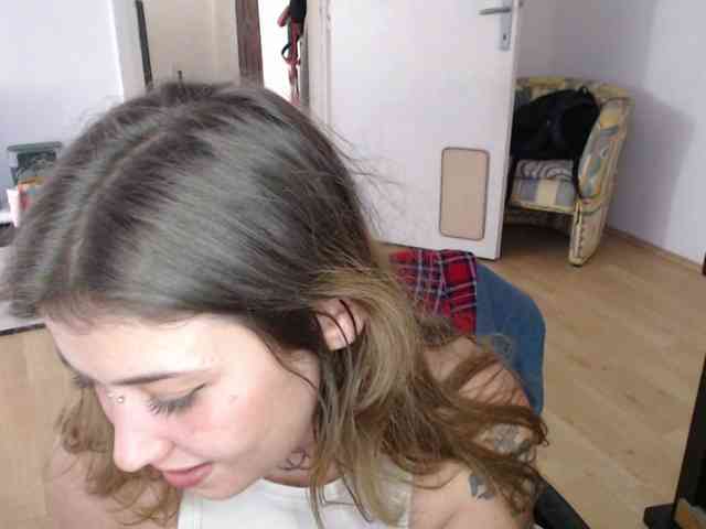 RacyRoby webcam