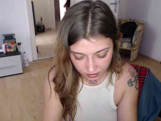 RacyRoby webcam