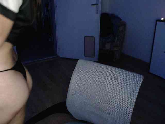 RacyRoby webcam