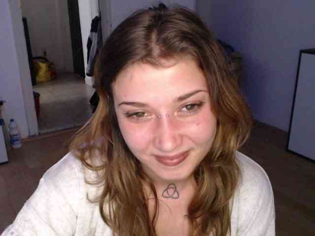 RacyRoby webcam