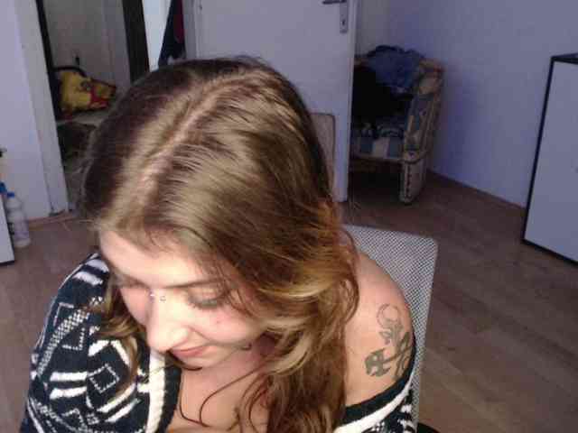 RacyRoby webcam