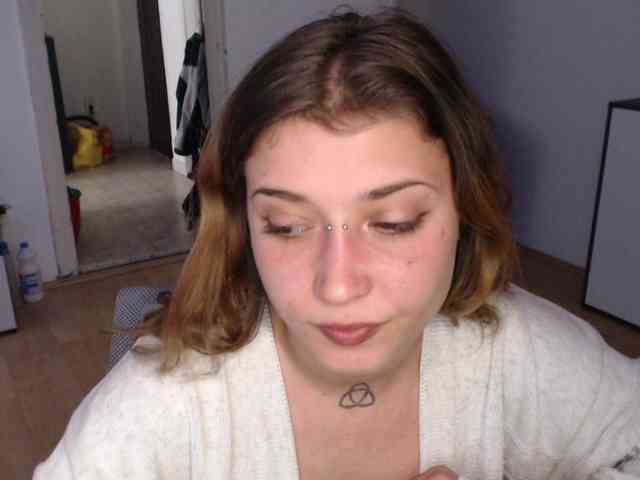 RacyRoby webcam