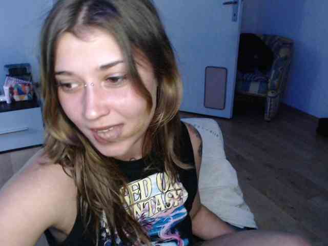 RacyRoby webcam