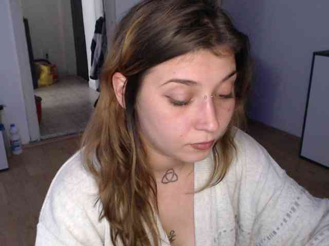 RacyRoby webcam