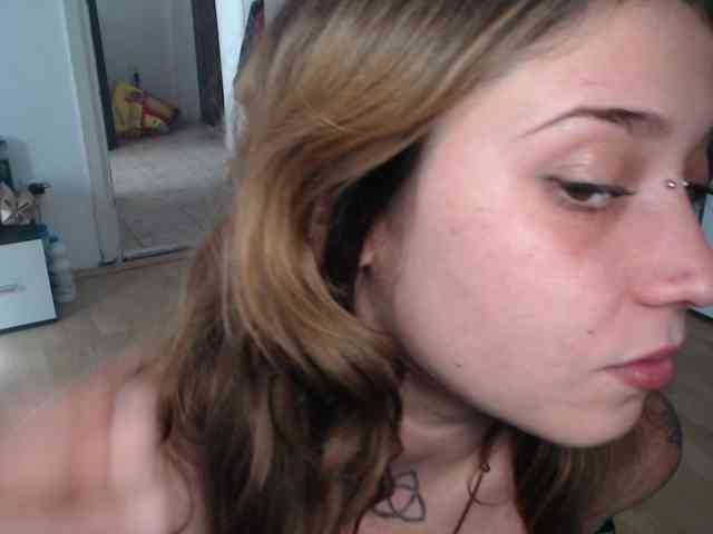 RacyRoby webcam