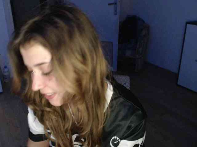 RacyRoby webcam