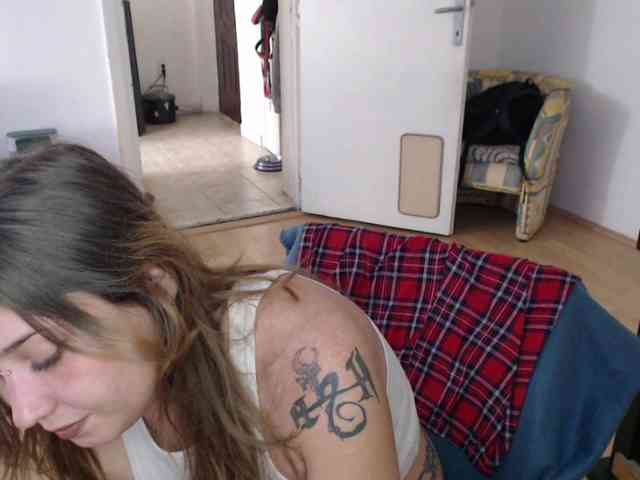 RacyRoby webcam