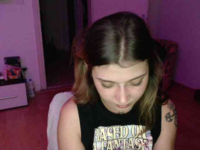 RacyRoby webcam