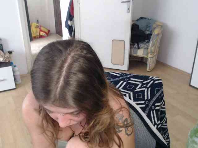RacyRoby webcam