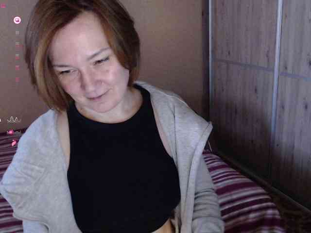 Julia99 webcam
