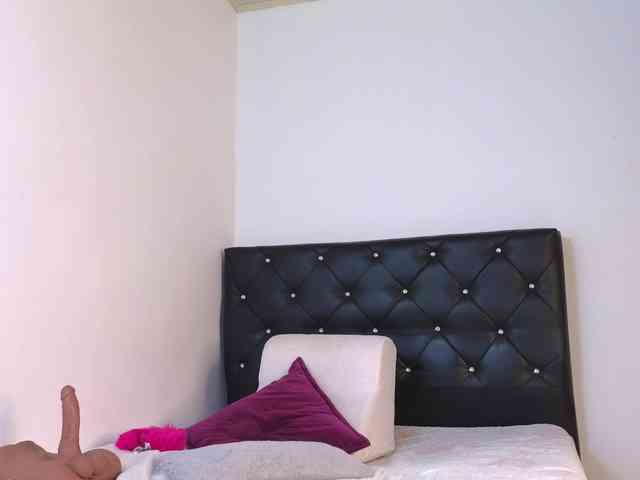 Tatiana-Blare webcam