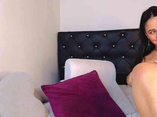 Tatiana-Blare webcam