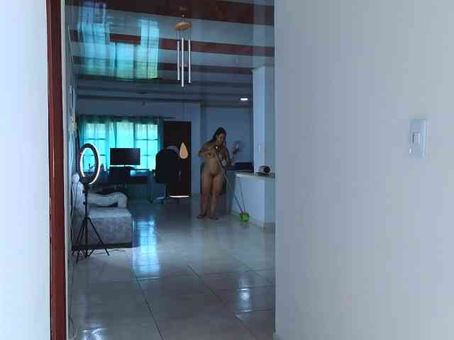 Tatiana-Blare webcam