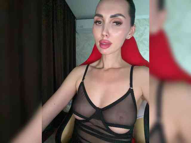 AnnaBlackFlame webcam