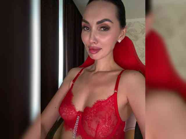 AnnaBlackFlame webcam