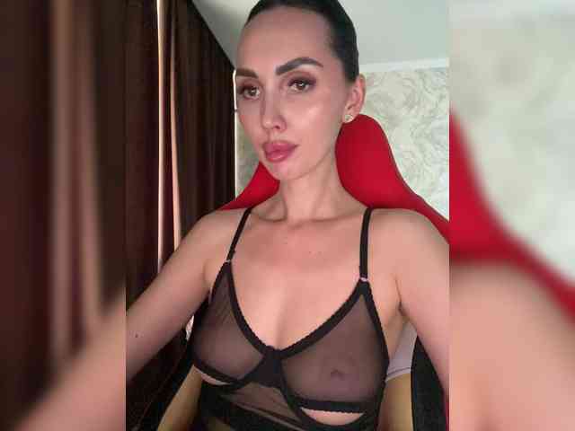 AnnaBlackFlame webcam