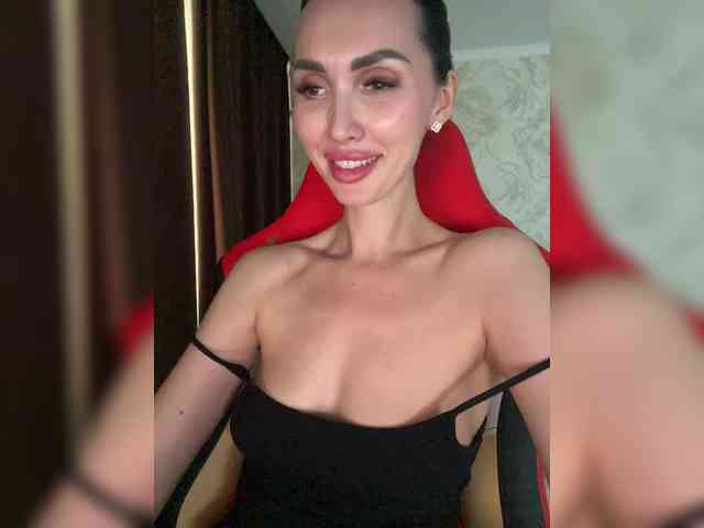 AnnaBlackFlame webcam