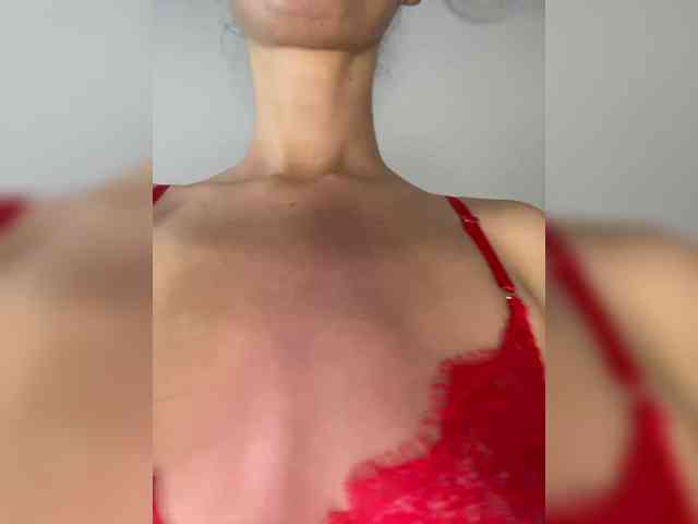 AnnaBlackFlame webcam