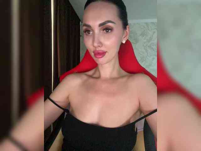 AnnaBlackFlame webcam