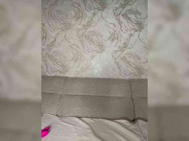 AnnaBlackFlame webcam