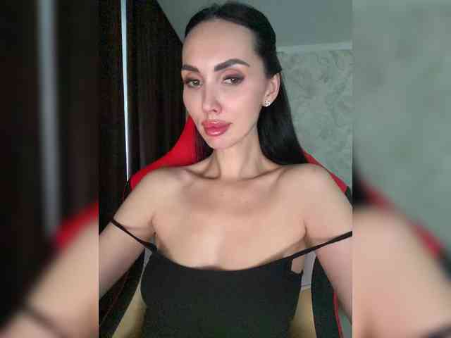 AnnaBlackFlame webcam