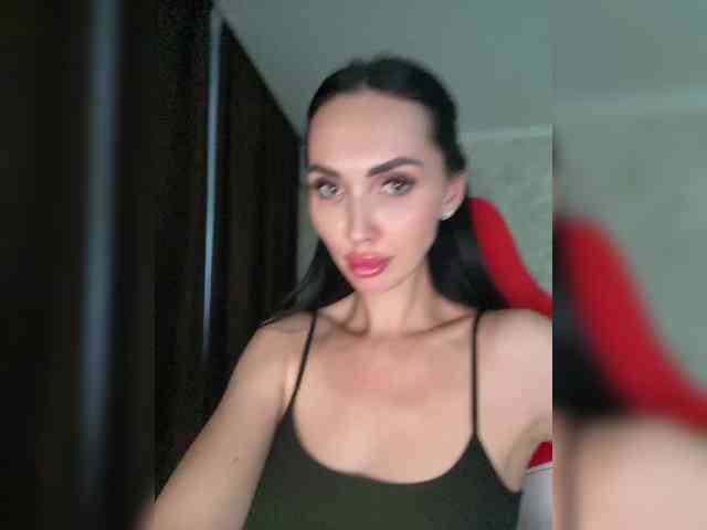 AnnaBlackFlame webcam