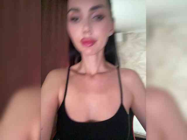 AnnaBlackFlame webcam